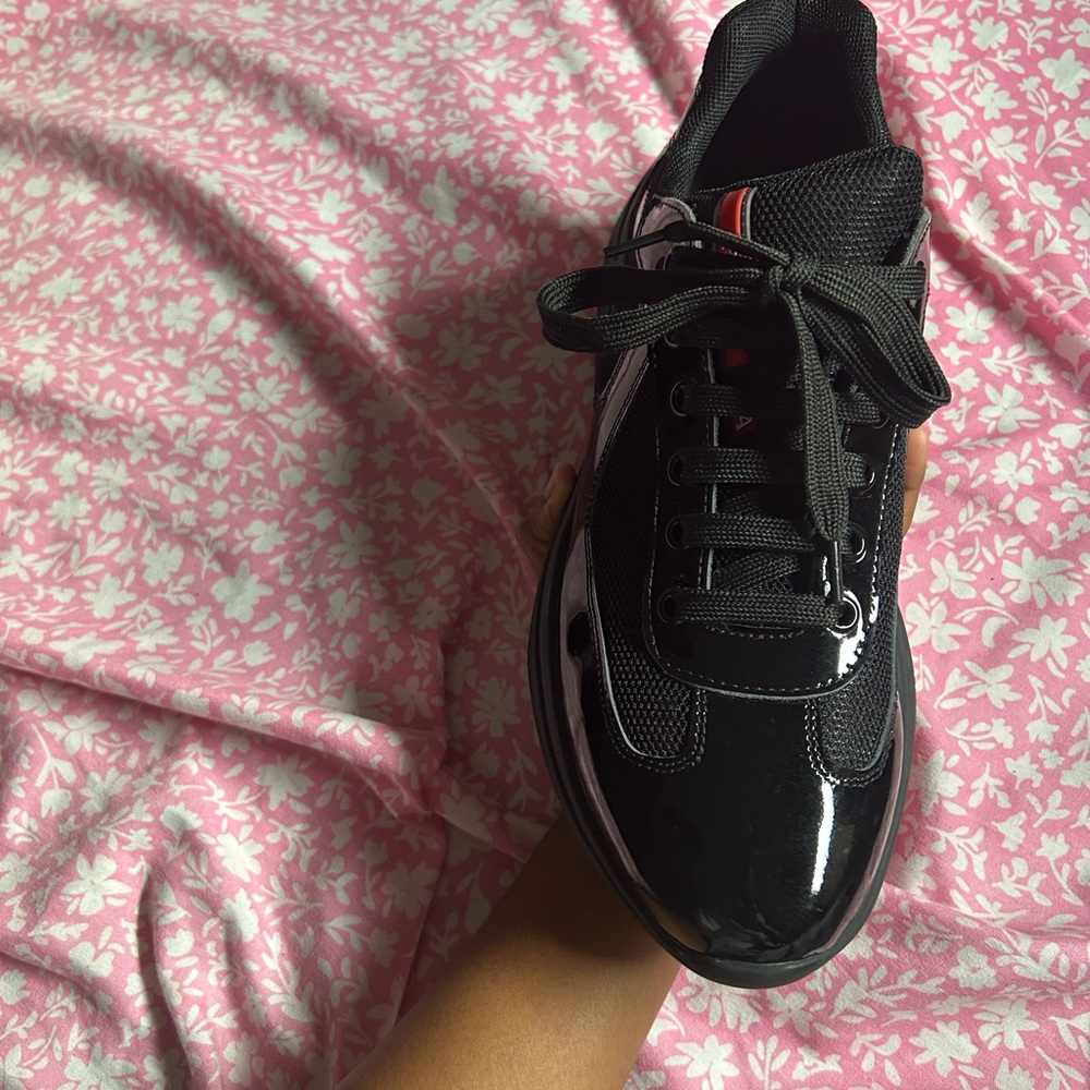 pradas - Picture 5 of 5